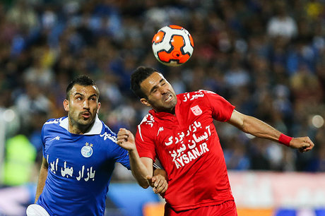 سه کروات گزینه‌های سرمربیگری در تراکتور سازی